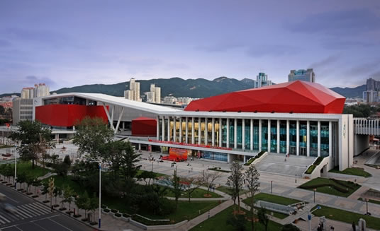 通知公告的測(cè)試信息,內(nèi)容可以在后臺(tái)發(fā)布編輯刪除